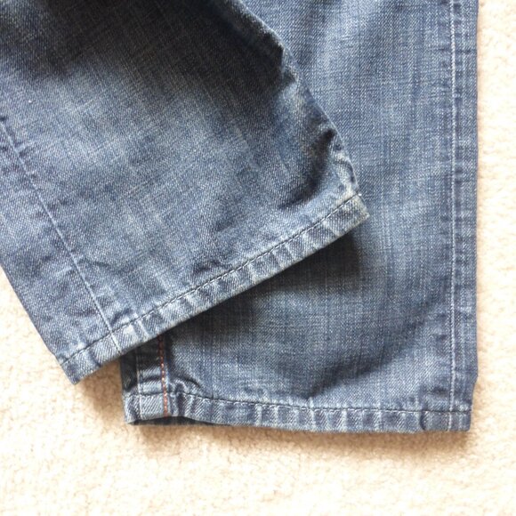 GUESS premium denim dark wash "Pasadena" straight leg button fly jeans - Picture 11 of 16